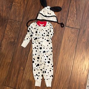 Hanna Andersson Dalmatian pajamas with hat